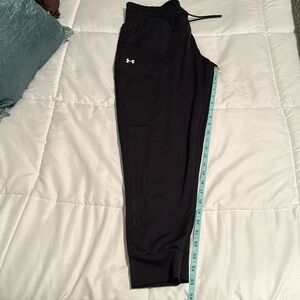 Women’s under armour athletic jogger pant